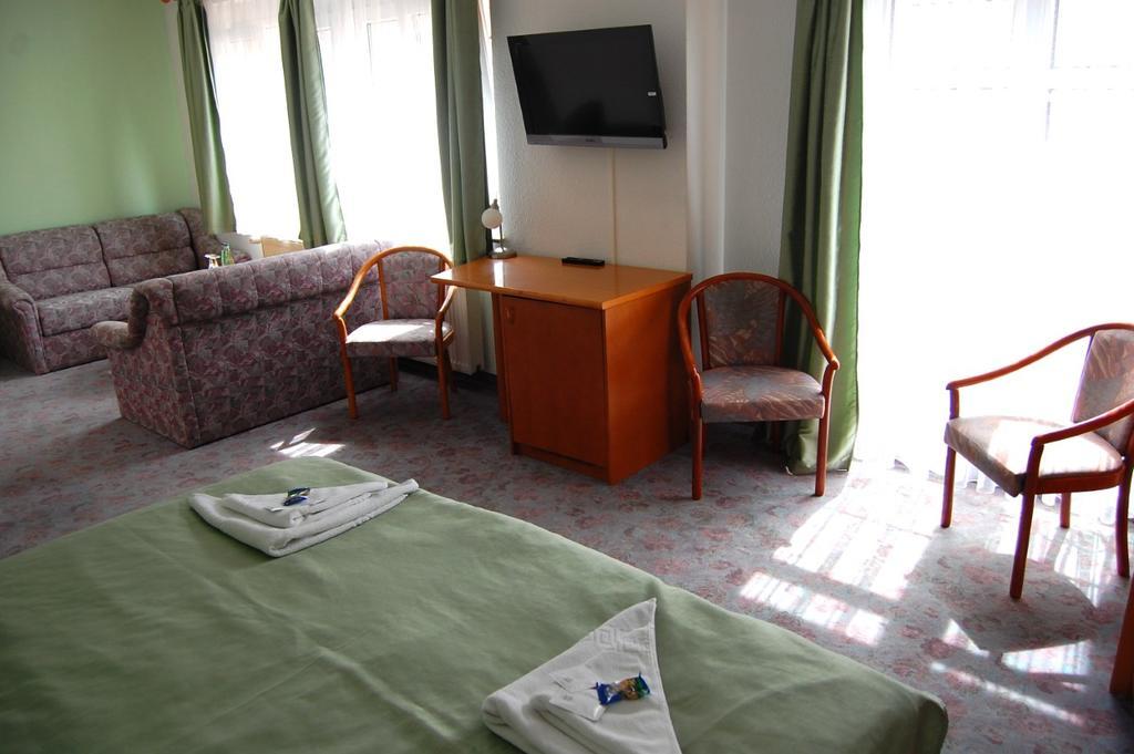 Hotel Am Markt Eckartsberga Εξωτερικό φωτογραφία