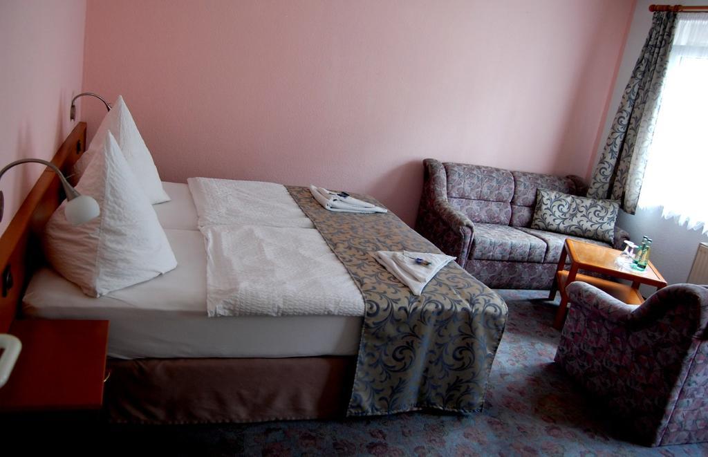 Hotel Am Markt Eckartsberga Εξωτερικό φωτογραφία